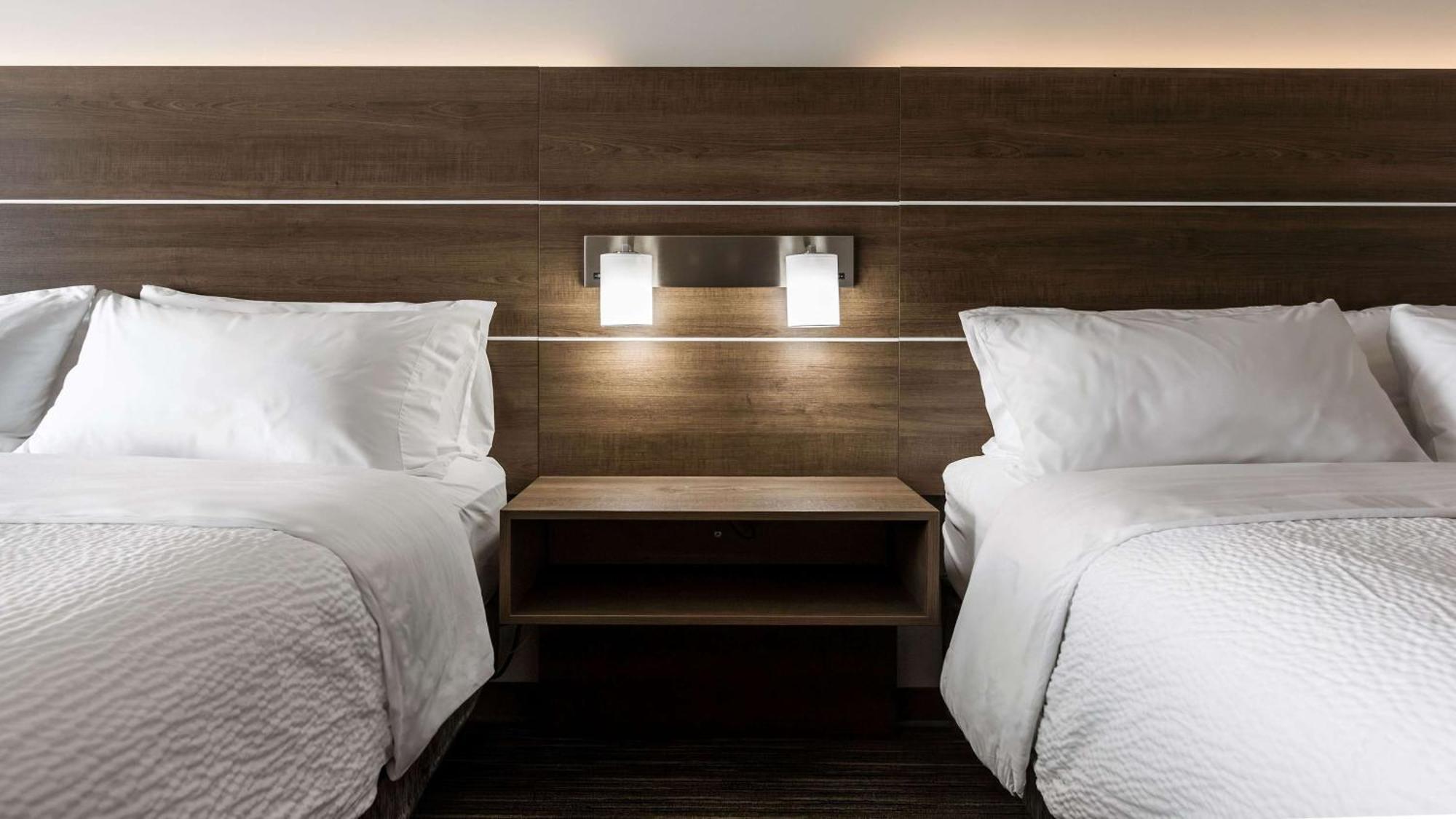 Holiday Inn Express & Suites-Regina-South By Ihg Bagian luar foto